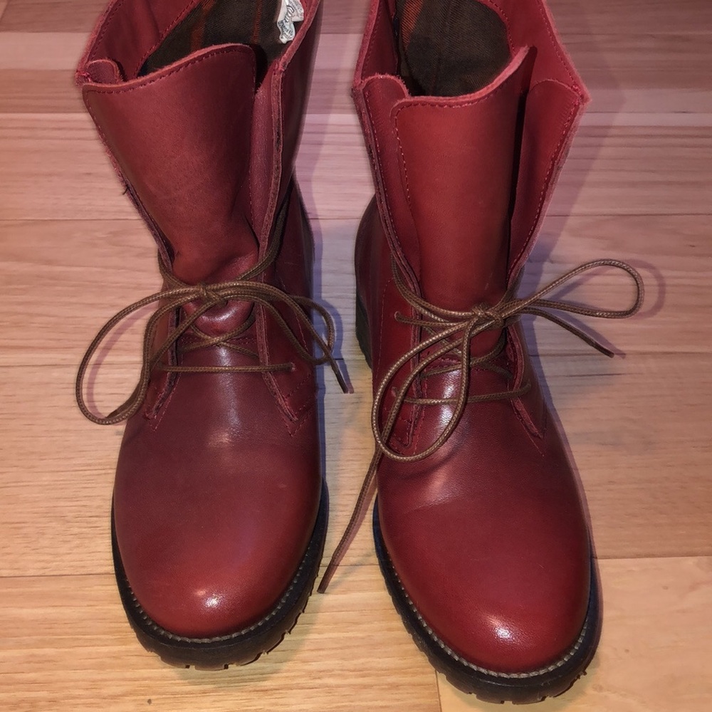 Tamaris boots- never worn!